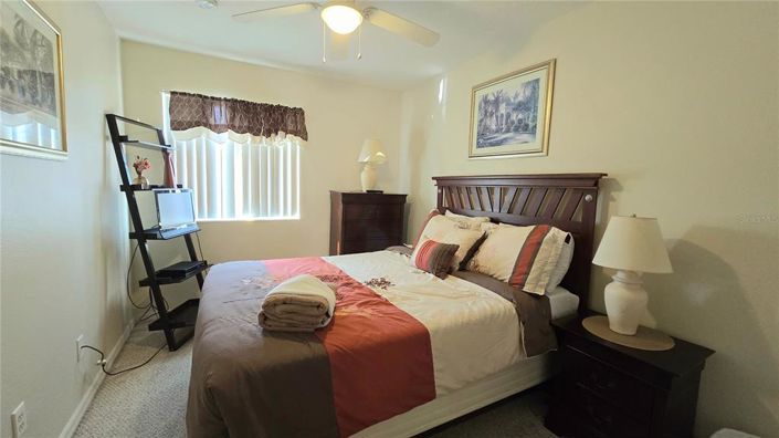 Image No.14-3 Bed Townhouse for sale