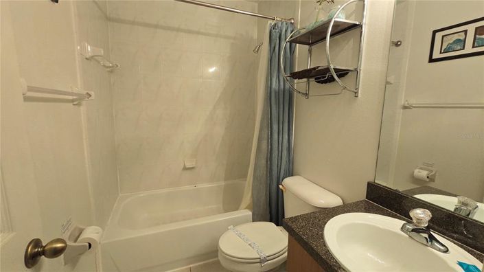 Image No.16-3 Bed Townhouse for sale