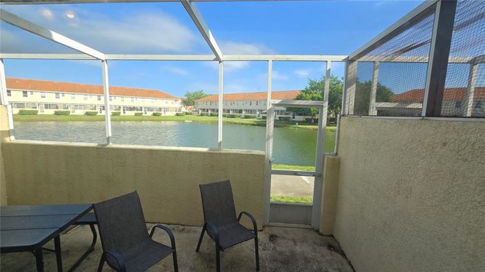 Image No.18-3 Bed Townhouse for sale
