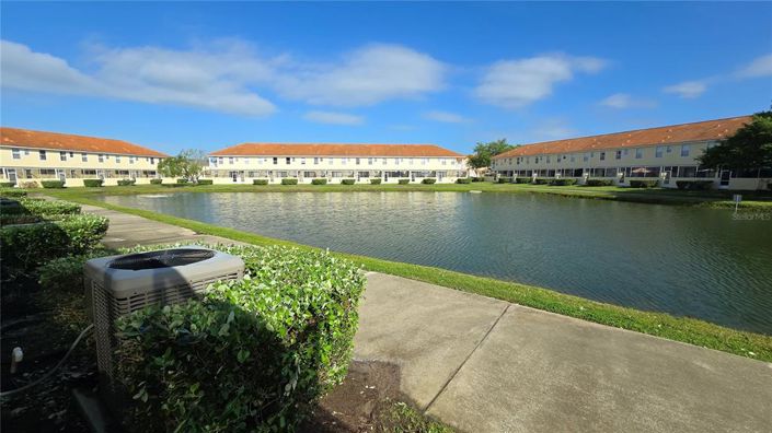 Image No.22-3 Bed Townhouse for sale