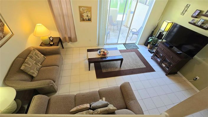 Image No.8-3 Bed Townhouse for sale