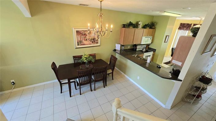 Image No.9-3 Bed Townhouse for sale