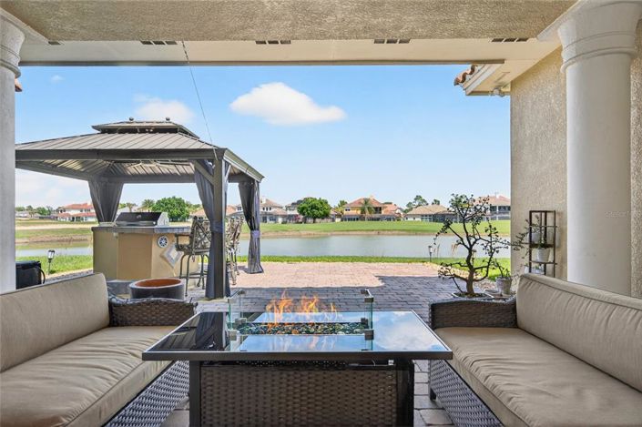 Image No.17-4 Bed House for sale