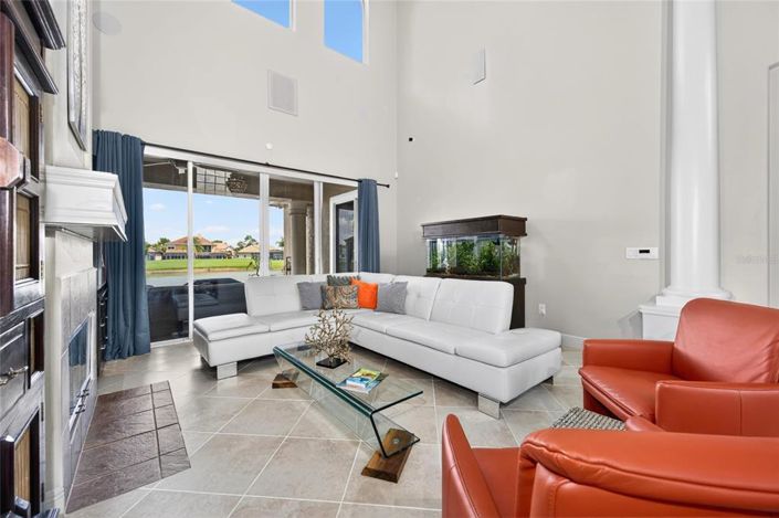 Image No.28-4 Bed House for sale