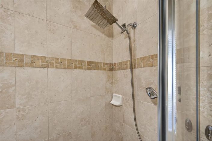 Image No.40-4 Bed House for sale
