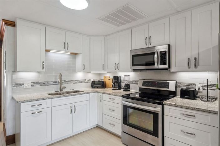 Image No.3-Appartement de 2 chambres à vendre à Saint John