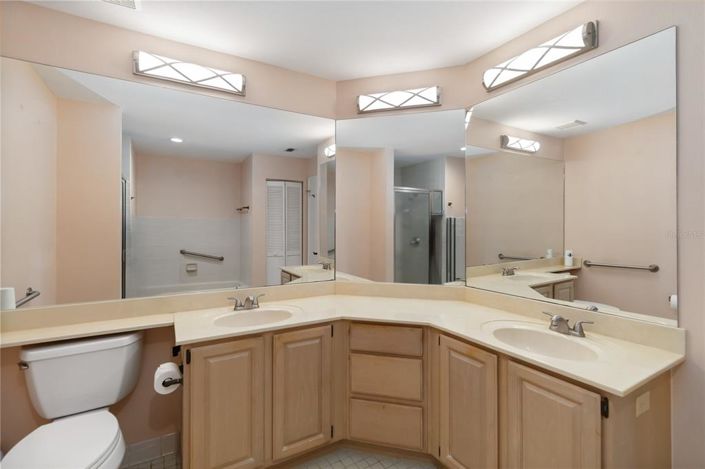 Image No.17-3 Bed House for sale