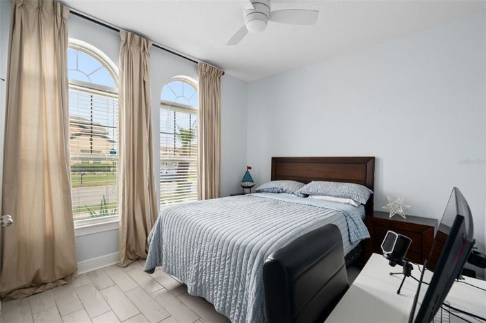 Image No.26-3 Bed House for sale