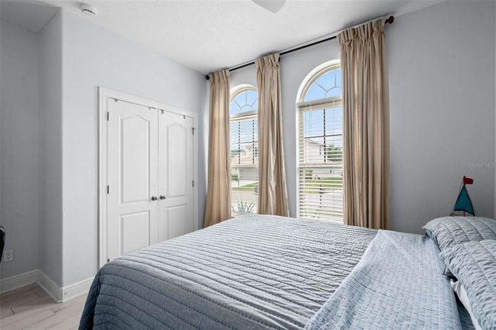 Image No.27-3 Bed House for sale