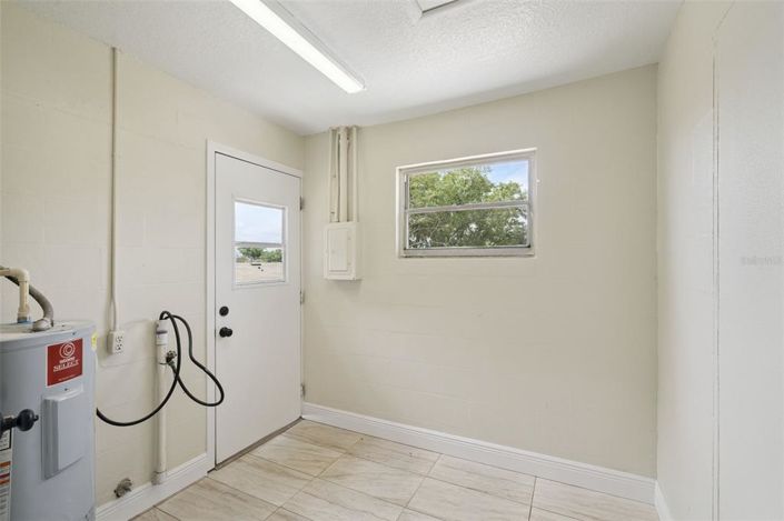 Image No.17-3 Bed House for sale