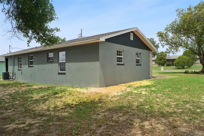 Image No.20-3 Bed House for sale