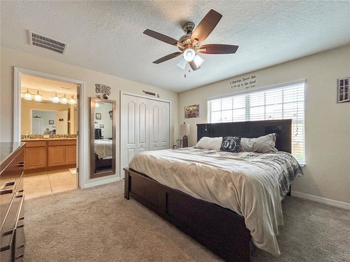 Image No.13-4 Bed Townhouse for sale