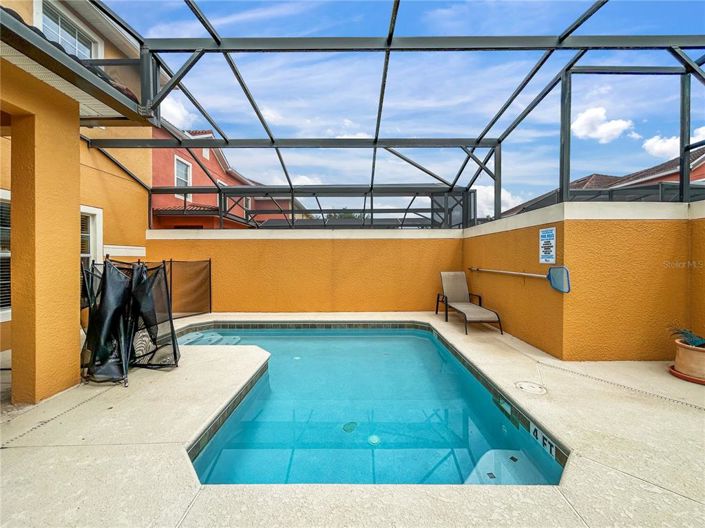 Image No.18-4 Bed Townhouse for sale