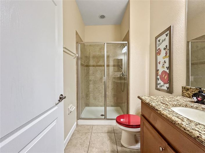 Image No.8-4 Bed Townhouse for sale