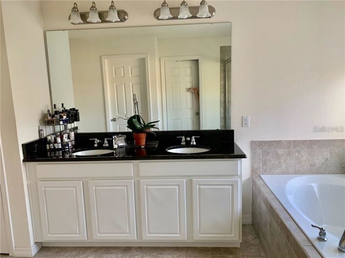 Image No.13-Maison de 4 chambres à vendre à Saint John