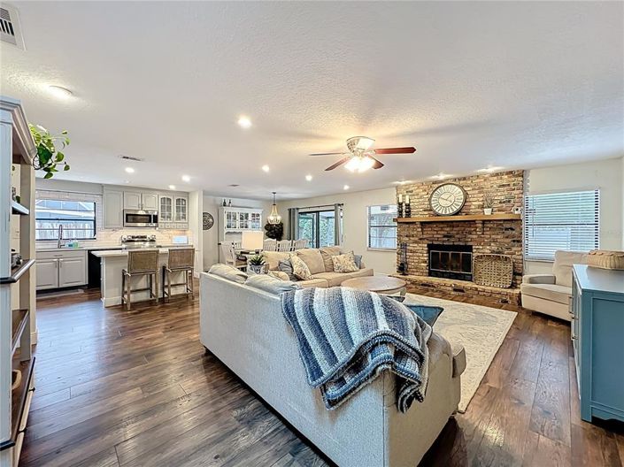 Image No.6-Maison de 4 chambres à vendre à Saint John