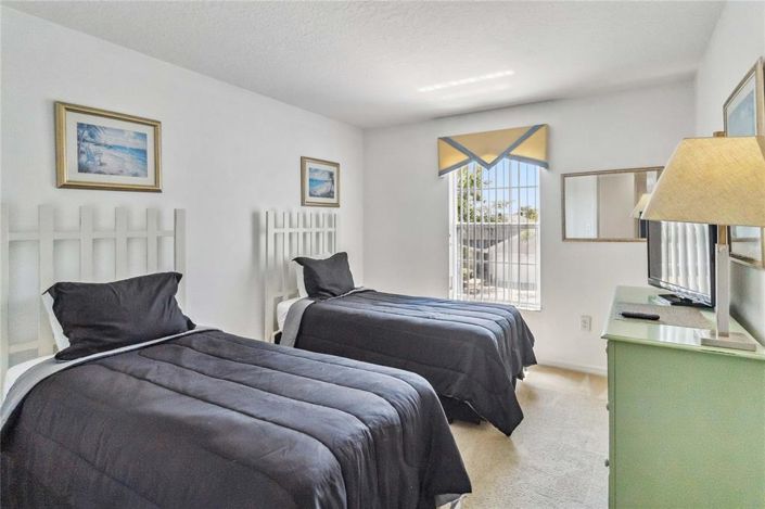 Image No.26-4 Bed House for sale