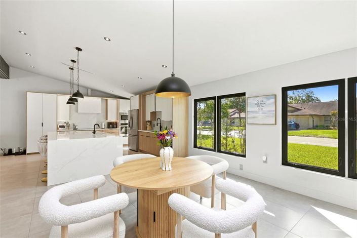 Image No.13-3 Bed House for sale