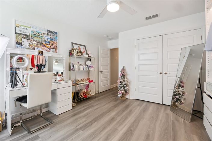 Image No.22-5 Bed House for sale