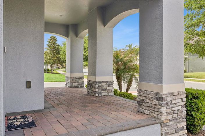 Image No.3-5 Bed House for sale