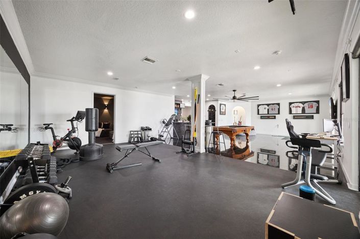 Image No.35-5 Bed House for sale
