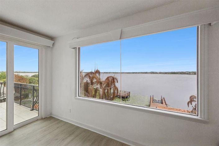 Image No.43-5 Bed House for sale