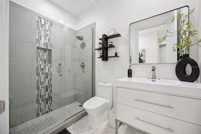 Image No.47-5 Bed House for sale