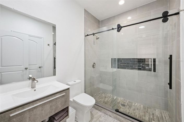 Image No.48-5 Bed House for sale