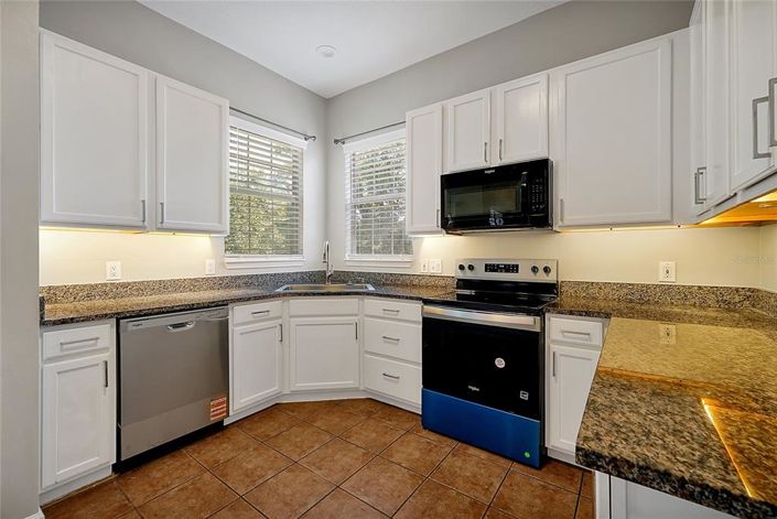 Image No.9-Appartement de 3 chambres à vendre à Saint John