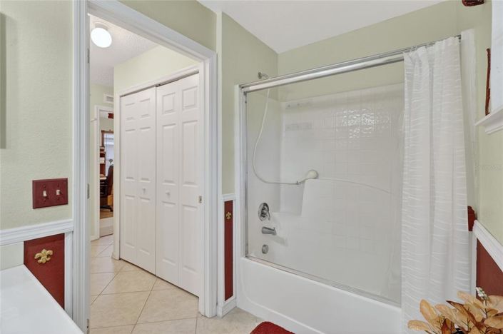 Image No.37-4 Bed House for sale