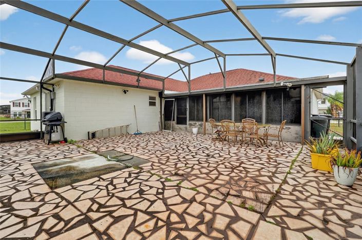 Image No.43-4 Bed House for sale