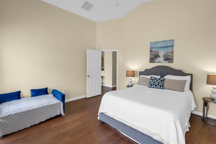 Image No.3-3 Bed House for sale