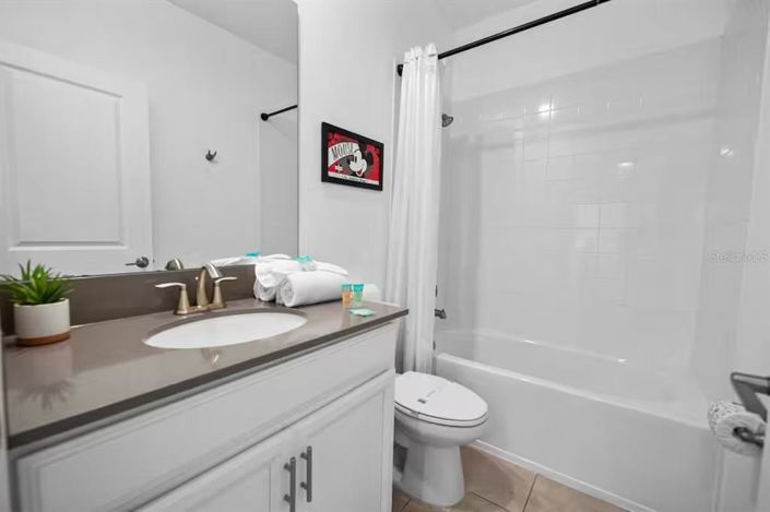 Image No.31-6 Bed House for sale