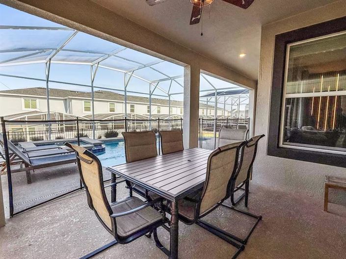 Image No.45-6 Bed House for sale