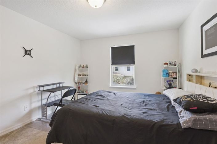 Image No.36-5 Bed House for sale