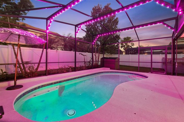 Image No.7-5 Bed House for sale