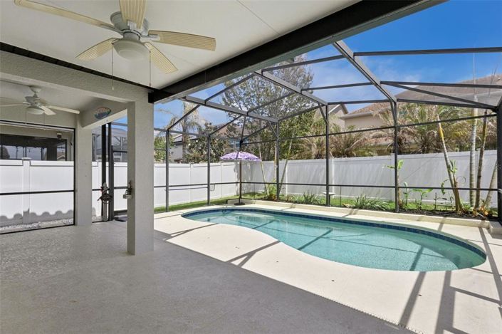 Image No.9-5 Bed House for sale