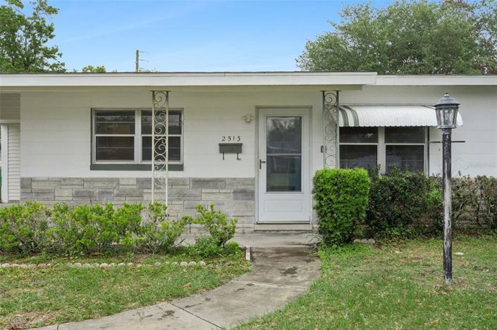 Image No.5-3 Bed House for sale