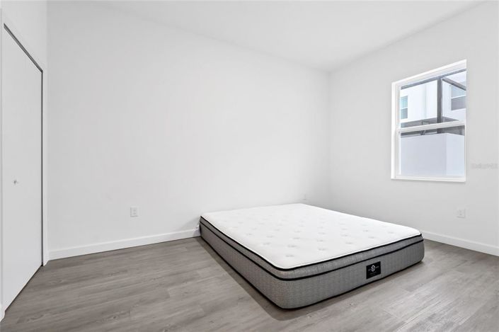 Image No.12-Maison de ville de 4 chambres à vendre à Saint John