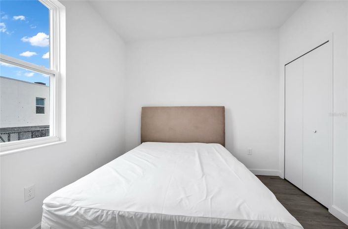 Image No.23-Maison de ville de 4 chambres à vendre à Saint John