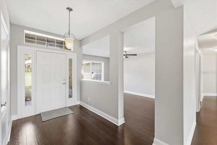 Image No.3-Maison de 4 chambres à vendre à Saint John