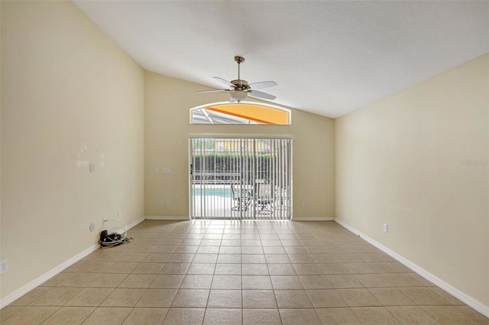 Image No.18-Maison de 4 chambres à vendre à Saint John