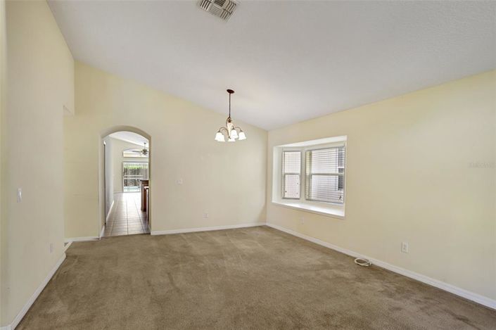 Image No.6-Maison de 4 chambres à vendre à Saint John