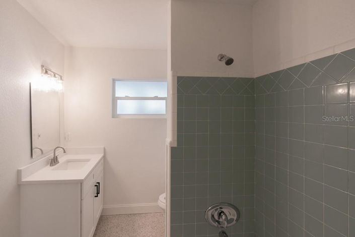 Image No.12-Duplex de 4 chambres à vendre à Saint John