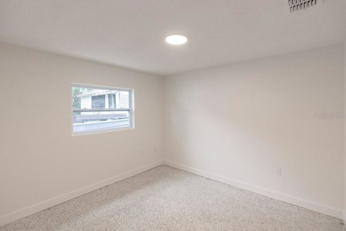 Image No.25-Duplex de 4 chambres à vendre à Saint John