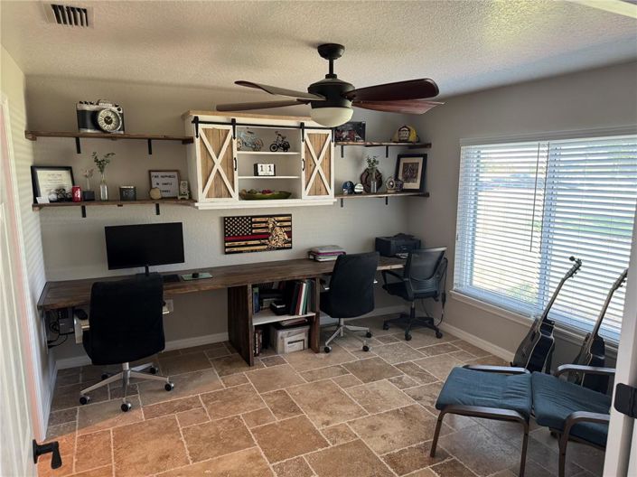 Image No.13-Maison de 4 chambres à vendre à Saint John