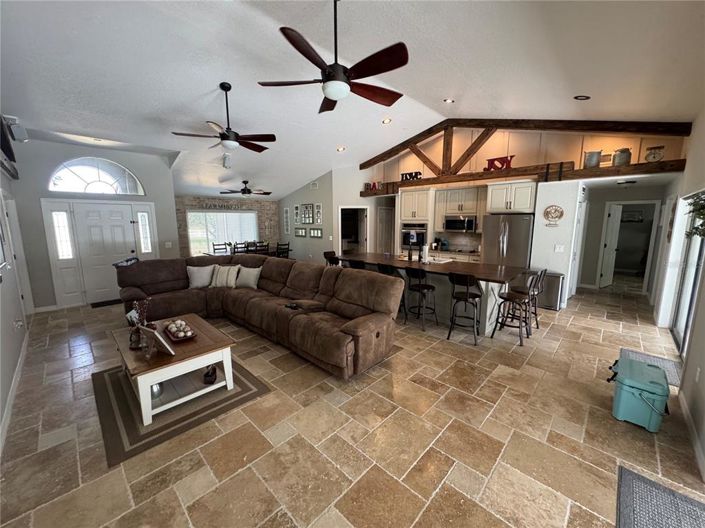 Image No.5-Maison de 4 chambres à vendre à Saint John