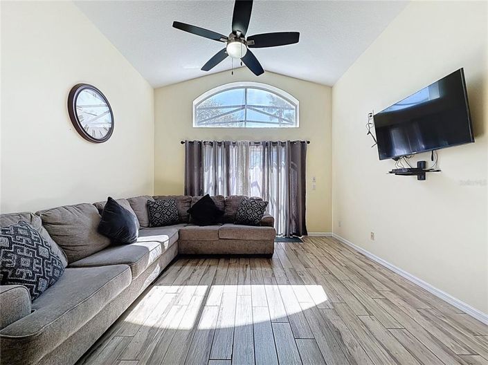 Image No.13-Maison de 4 chambres à vendre à Saint John