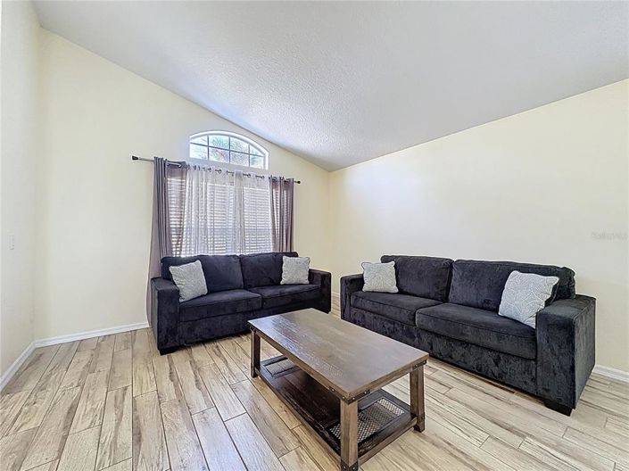 Image No.18-Maison de 4 chambres à vendre à Saint John