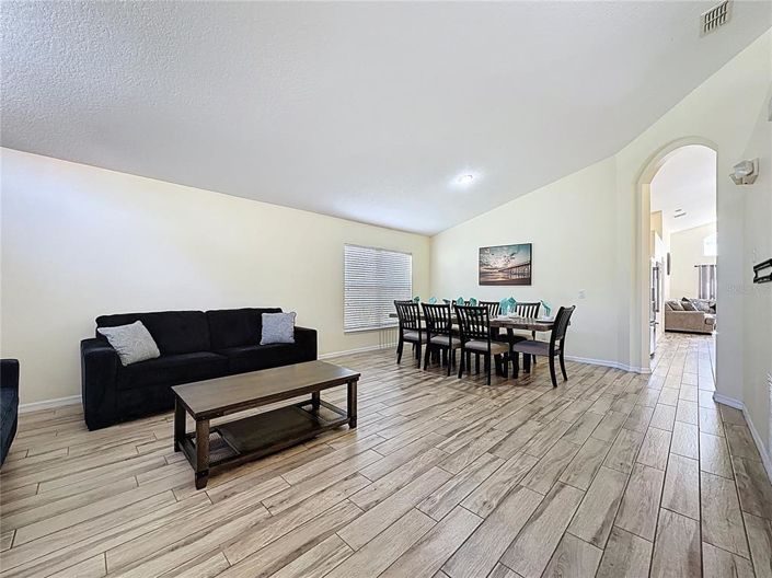 Image No.4-Maison de 4 chambres à vendre à Saint John